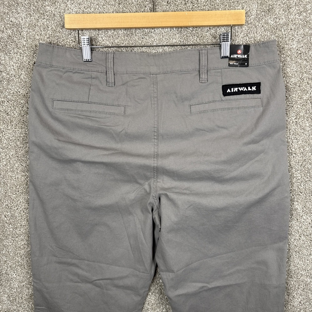Airwalk Gray Chino Pants Men's Size 36x34 NEW‎